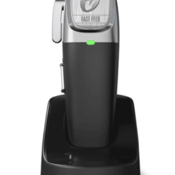 Oster Fast Feed Cordless Clipper – Black/Silver
